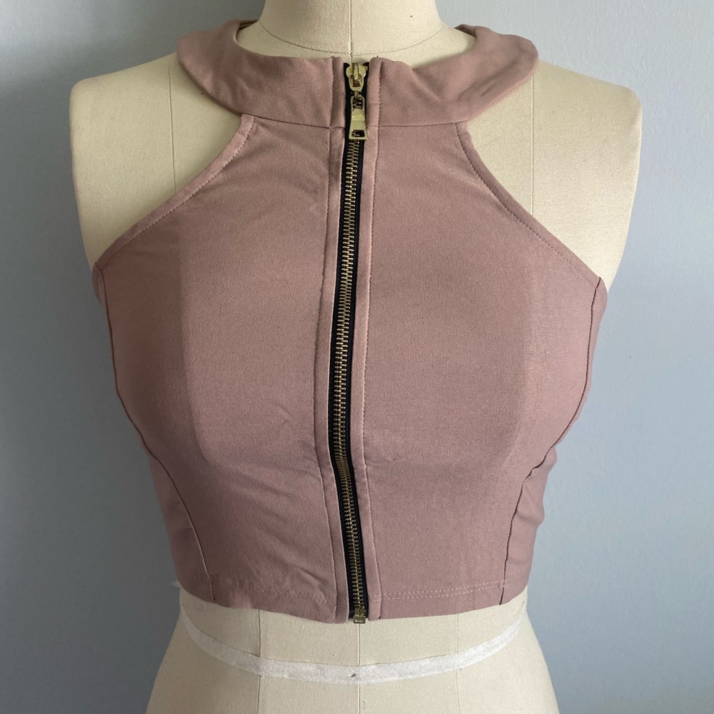 BRAND NEW Charlotte Russe Dusty Rose Zipper Cutout Tank Crop Top, US Size Small